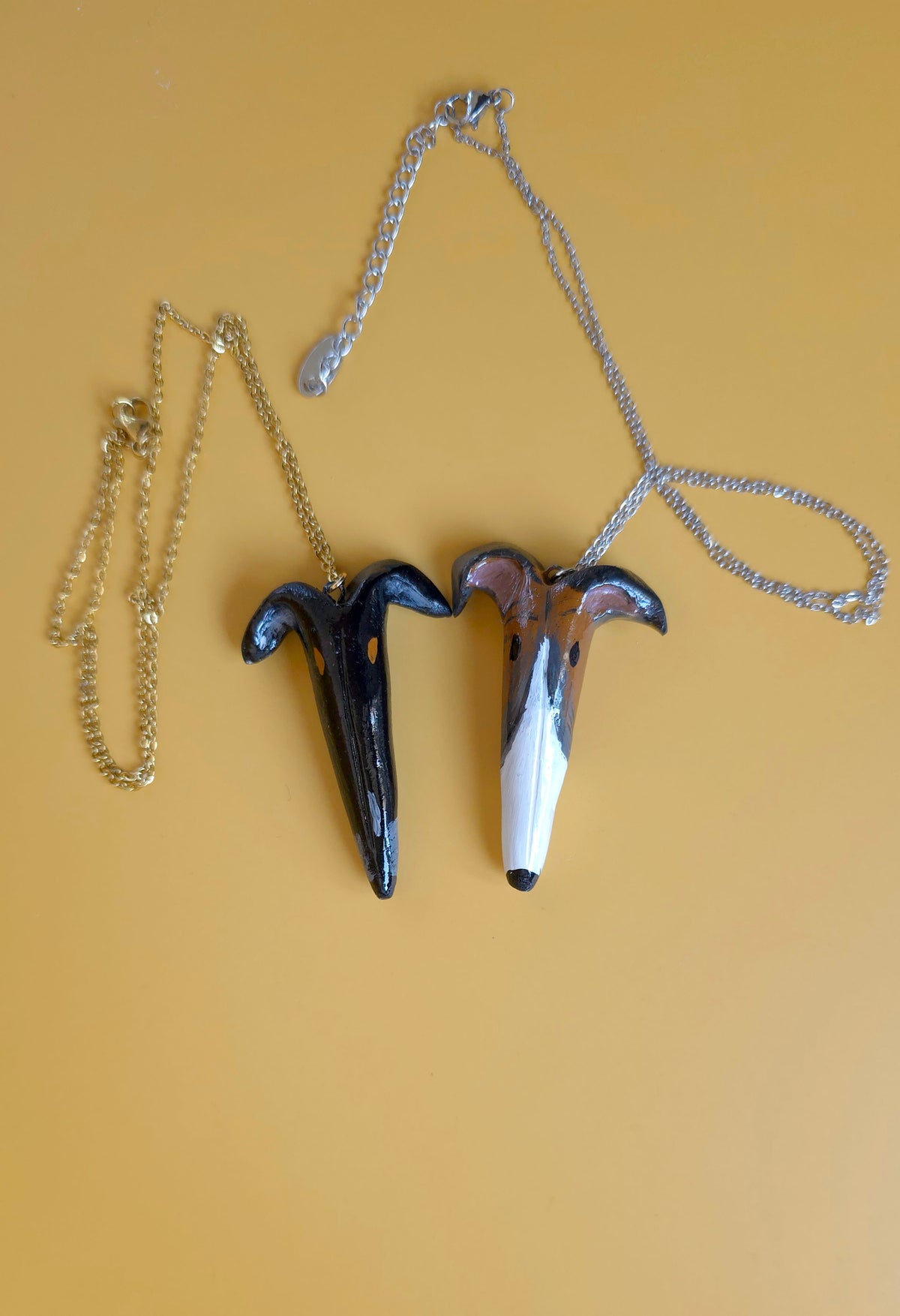 CUSTOM SIGHTHOUND PENDANT