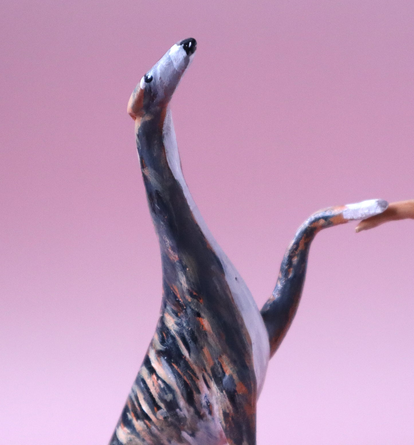 PERSONALIZED GREYHOUND FIGURINE / PAW UP